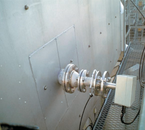 ZSS型激光式氣體分析儀現(xiàn)場圖 ZSS型激光式氣體分析儀現(xiàn)場圖